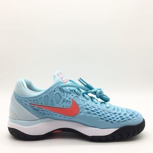 Nike Air Zoom Cage 3 Size 7 wmns
